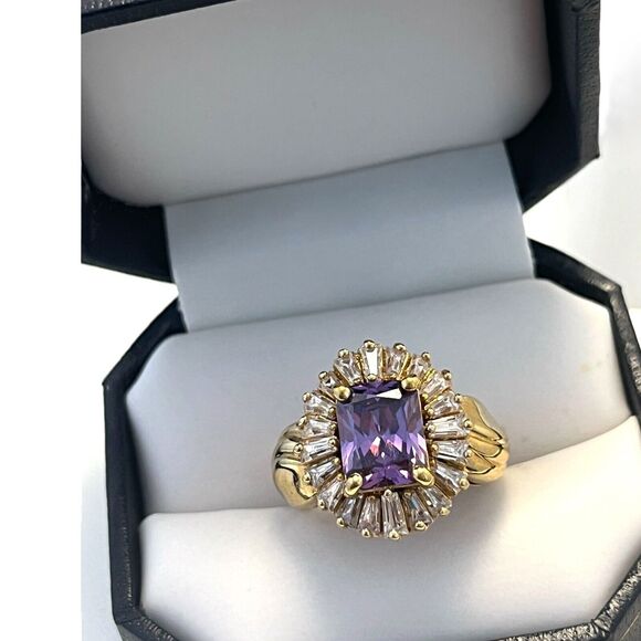 Vintage 1980s Uncas Purple CZ Halo Ring Size 8 Gold Plated Baguettes - 5C